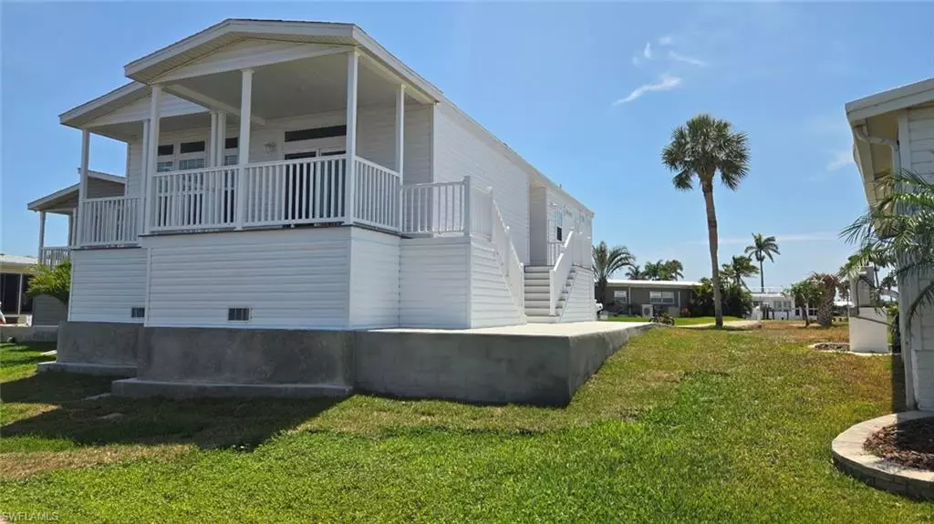 17561 Peppard DR, Fort Myers Beach, FL 33931