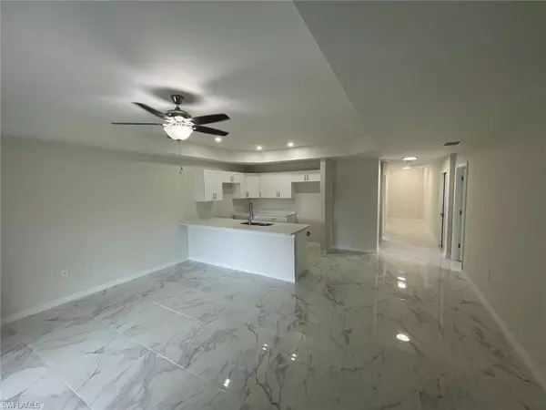 Lehigh Acres, FL 33973,4521/4523 24TH ST SW