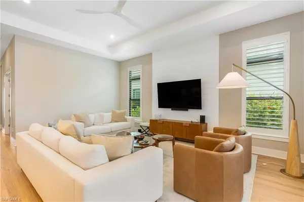 Naples, FL 34114,9552 Caymas TER