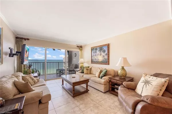 Naples, FL 34103,Address not disclosed