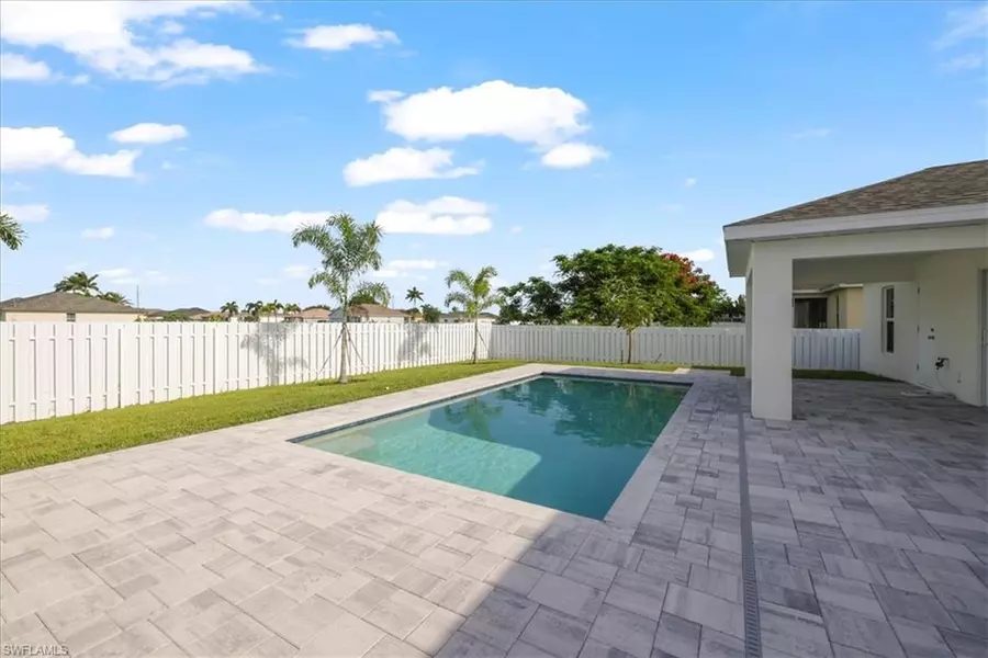 1326 NW 10th AVE, Cape Coral, FL 33993