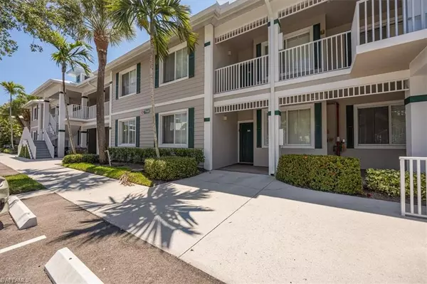 7940 Mahogany Run LN #614, Naples, FL 34113