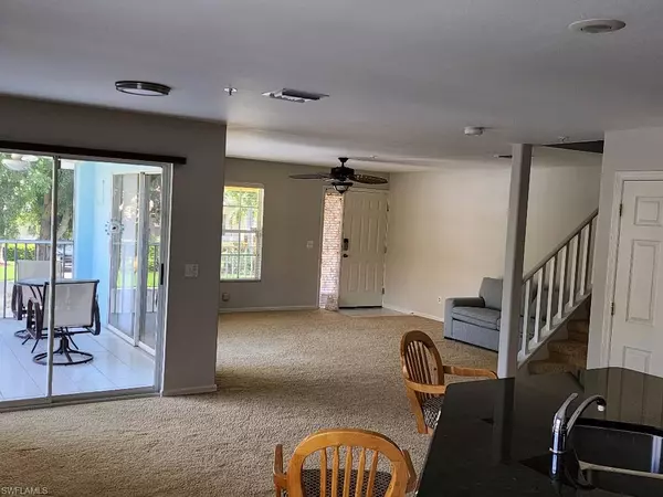 Fort Myers, FL 33908,5390 Park RD #1