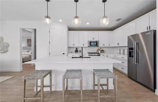 Alva, FL 33982,12436 Basalt LN