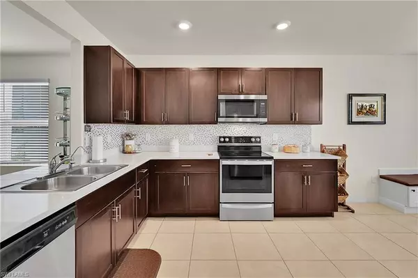 Cape Coral, FL 33909,1616 NE 6th PL