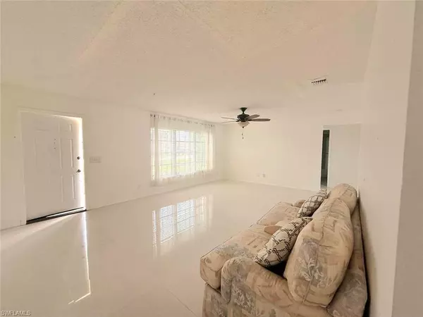 Fort Myers, FL 33967,9157 Tangelo BLVD