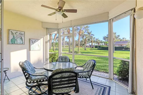 Naples, FL 34113,9022 Michael CIR #2-205