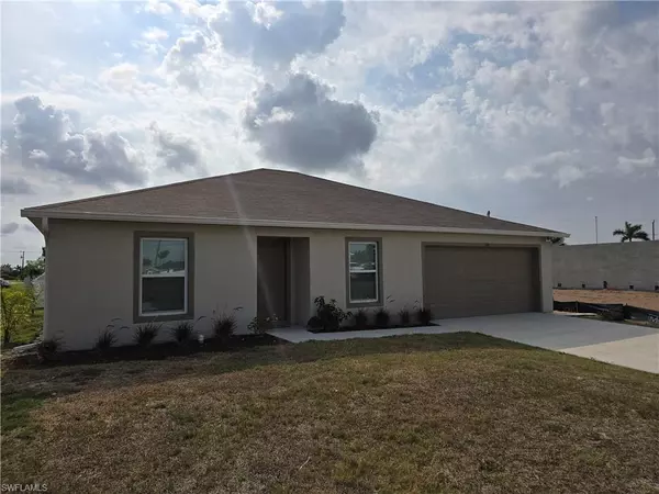 120 NW 25th AVE, Cape Coral, FL 33993