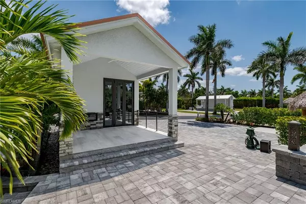 Naples, FL 34114,13613 Snapper LN