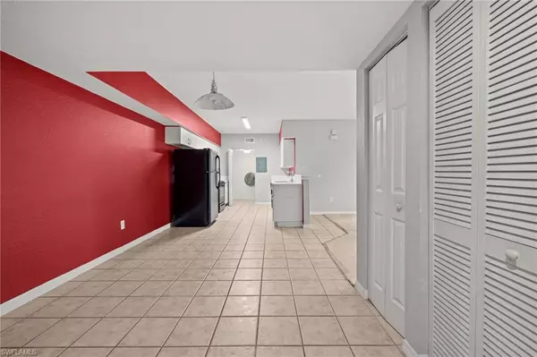 Bonita Springs, FL 34135,27075 Matheson AVE #105