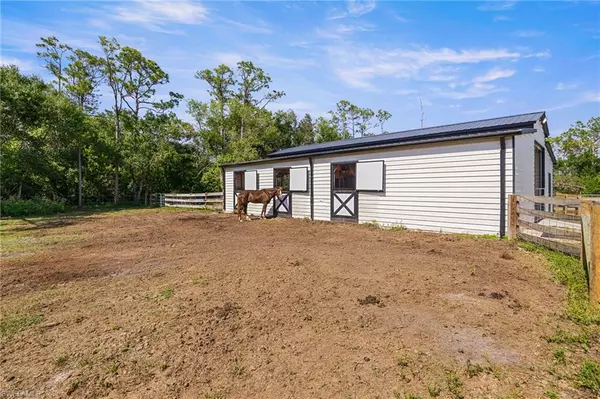 North Fort Myers, FL 33917,20100 Welborn RD