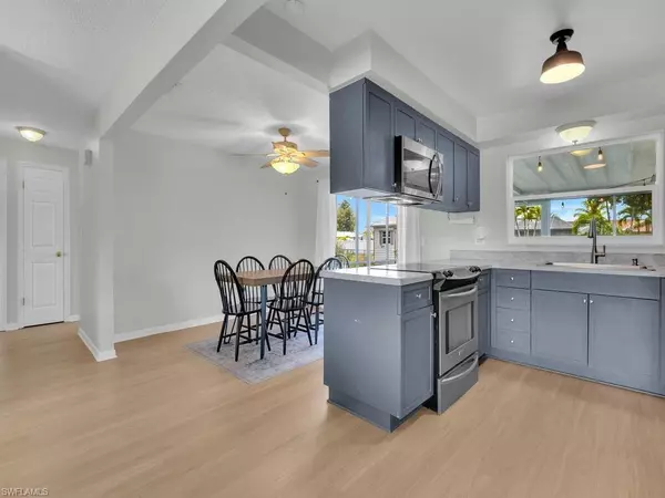 Fort Myers, FL 33919,1616 S Hermitage RD