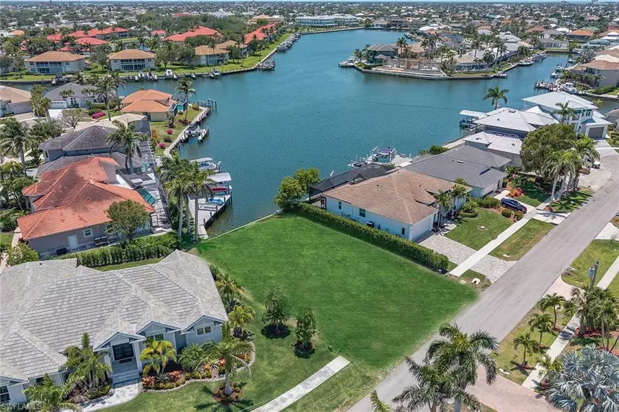 269 Bass CT, Marco Island, FL 34145