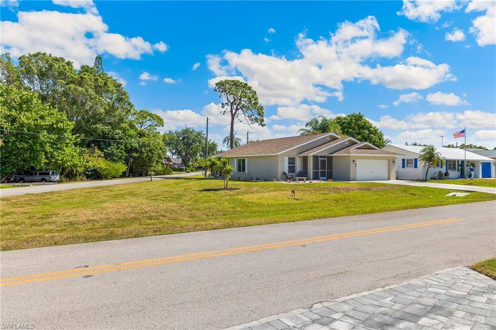 Bonita Springs, FL 34134,99 9th ST