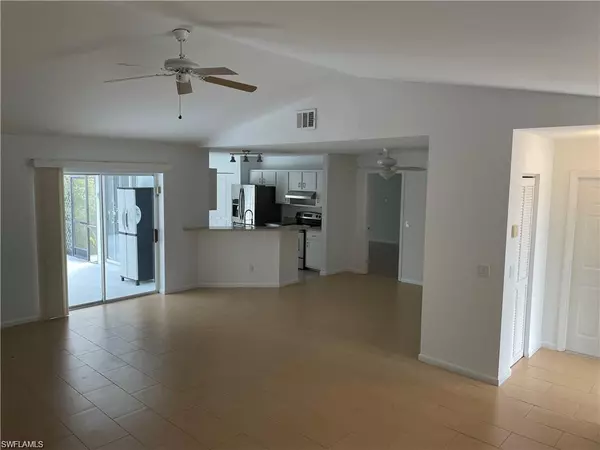 Fort Myers, FL 33967,8468 Grove RD