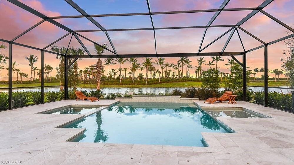 15282 Arpino CT, Naples, FL 34114