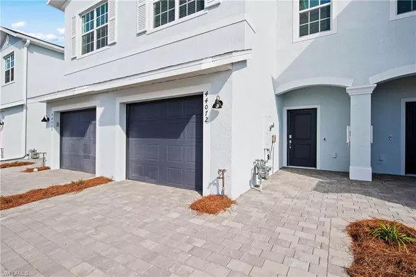 Babcock Ranch, FL 33982,15027 White Pearl RD