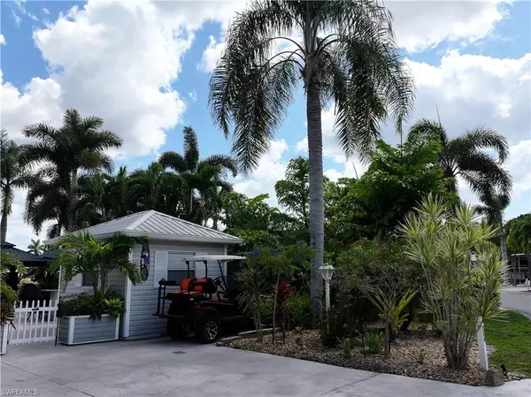 Fort Myers, FL 33905,5641 CYPRESSWOODS RESORT DR