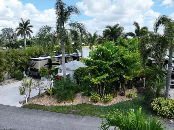 Fort Myers, FL 33905,5641 CYPRESSWOODS RESORT DR