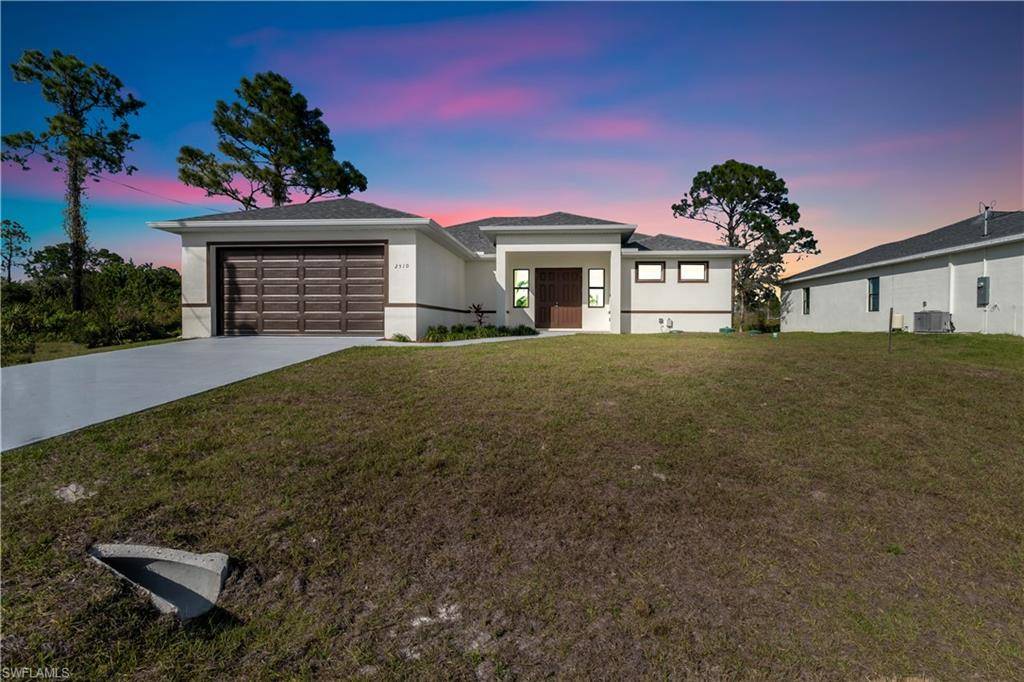 Lehigh Acres, FL 33972,1005 State AVE