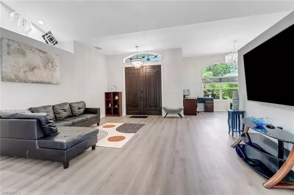 Naples, FL 34110,120 Heritage WAY