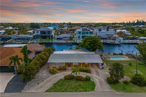 Matlacha Isles, FL 33991,12206 Boat Shell DR