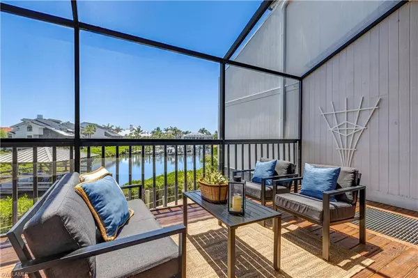 17060 Marina Cove LN, Fort Myers, FL 33908