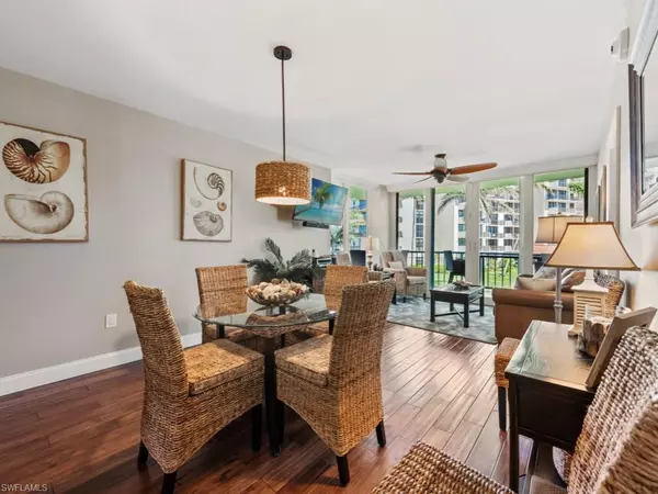 Marco Island, FL 34145,140 Seaview CT #206N