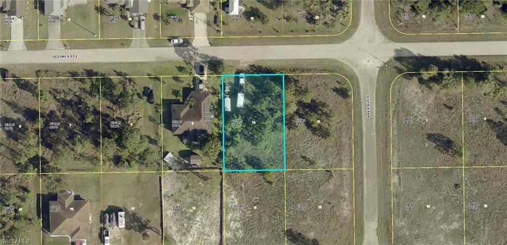 1226 Delores ST E, Lehigh Acres, FL 33974