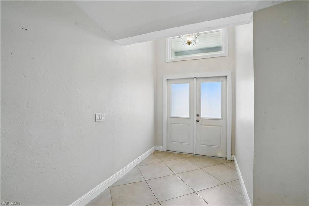 Cape Coral, FL 33914,1311 SW 44th ST