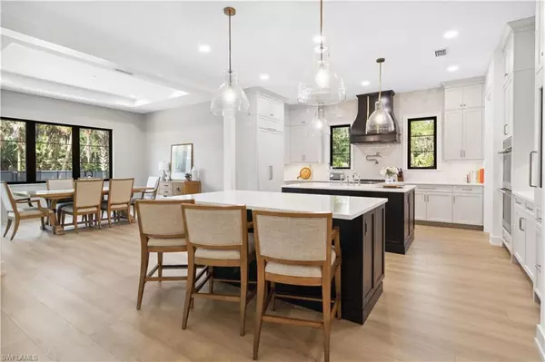 Naples, FL 34120,3632 Golden Gate BLVD W