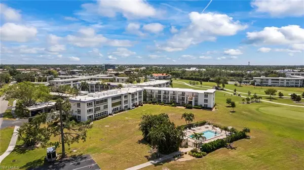 Fort Myers, FL 33907,1740 Pine Valley DR #211
