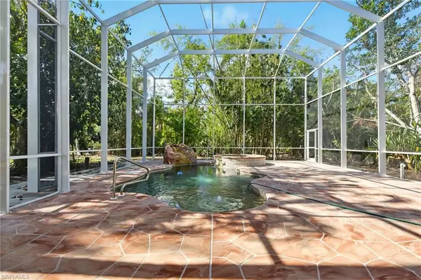 Bokeelia, FL 33922,5697 Bay Point RD