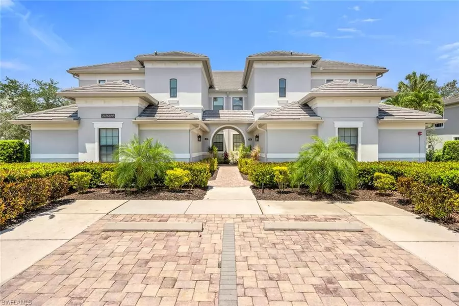 12009 Covent Garden CT #3002, Naples, FL 34120