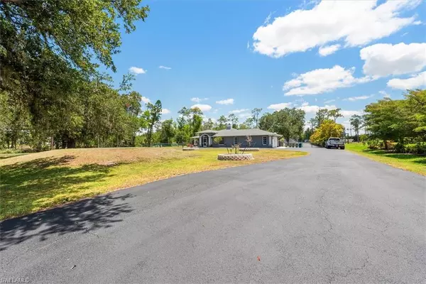 Fort Myers, FL 33912,15261 Shamrock DR