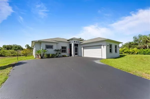 Naples, FL 34117,3642 18th AVE SE