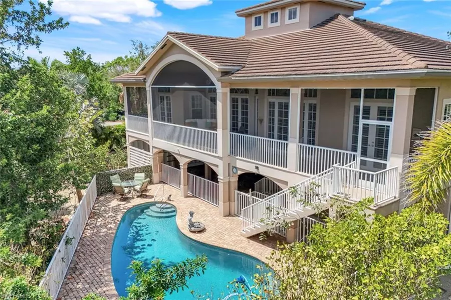 940 Sea Oats CT, Marco Island, FL 34145
