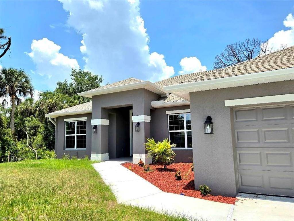Port Charlotte, FL 33948,2201 Como ST