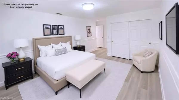 Naples, FL 34108,718 Reef Point CIR