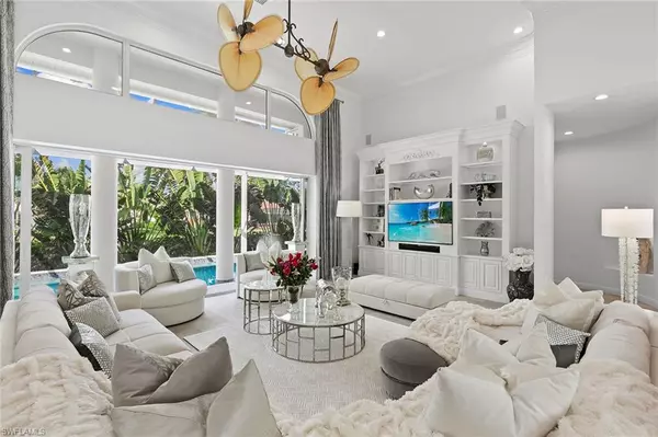 Marco Island, FL 34145,287 Meadowlark CT