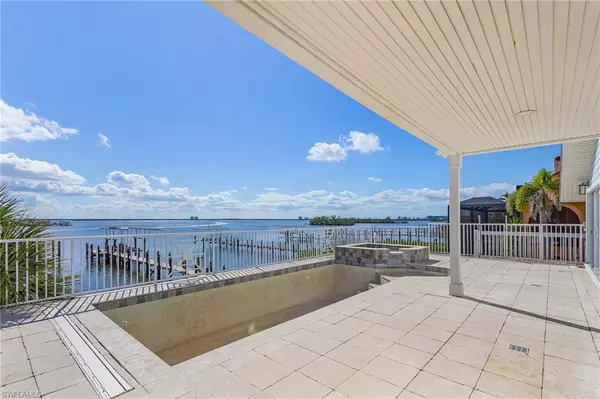 Fort Myers Beach, FL 33931,21401 Widgeon TER