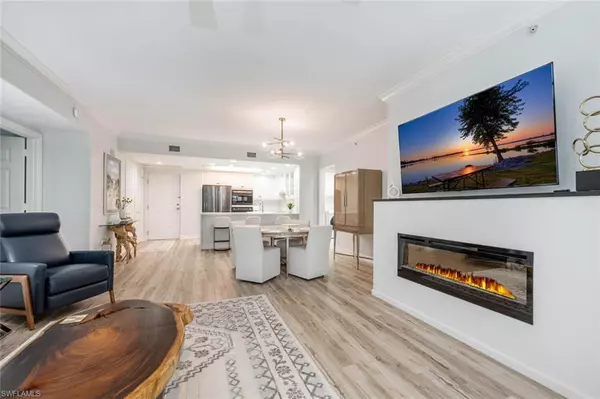 Naples, FL 34109,2728 Tiburon BLVD E #A104