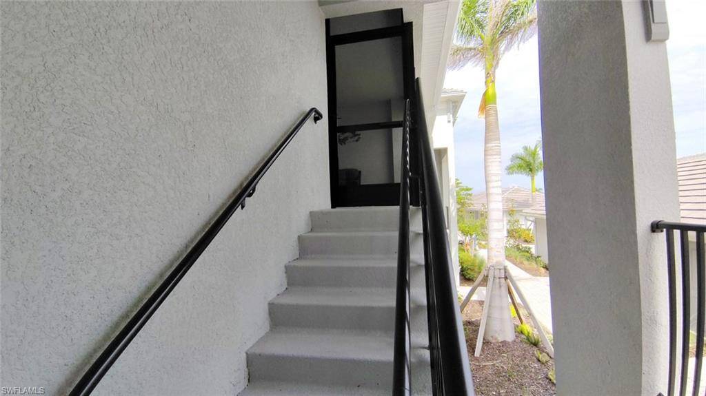 Venice, FL 34293,12390 wellen golf ST #202