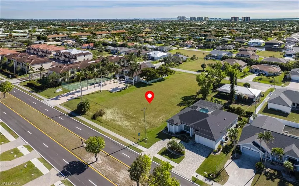 Cape Coral, FL 33914,1910 Cape Coral PKWY W