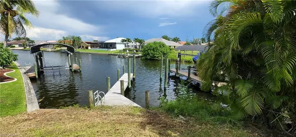 3803 Surfside BLVD, Cape Coral, FL 33914