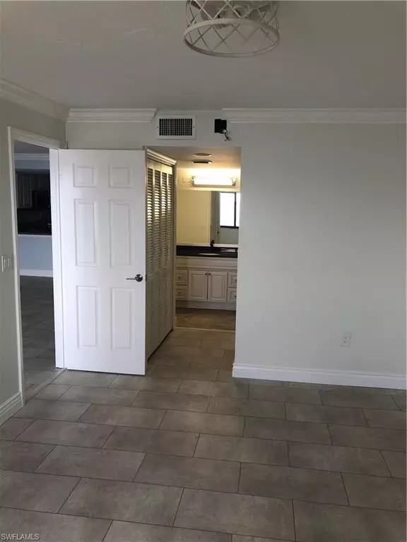 North Fort Myers, FL 33903,4510 N Key DR #302