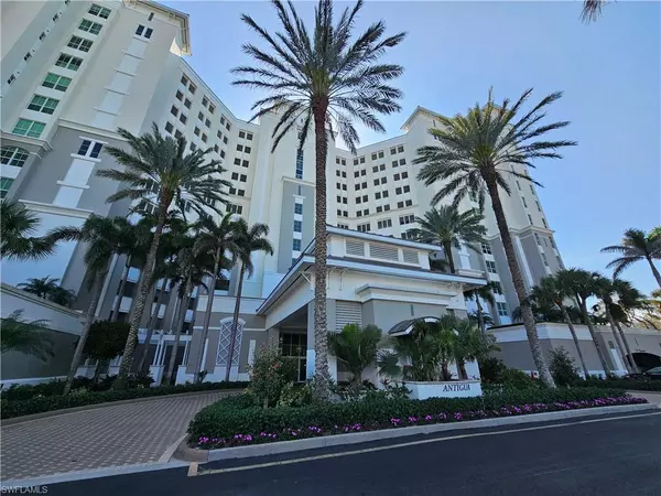 300 Dunes BLVD #7, Naples, FL 34110