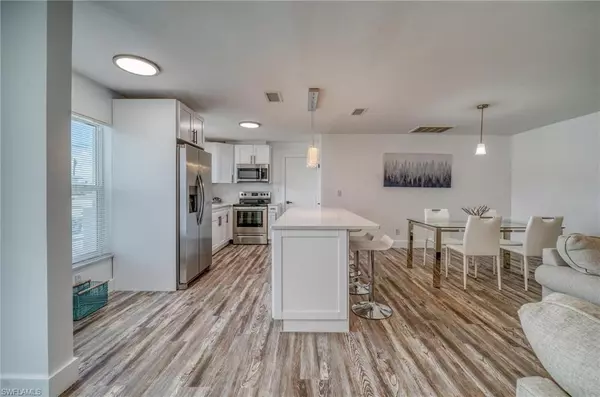 Cape Coral, FL 33904,5146 York CT