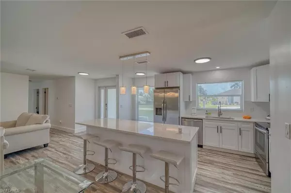 Cape Coral, FL 33904,5146 York CT