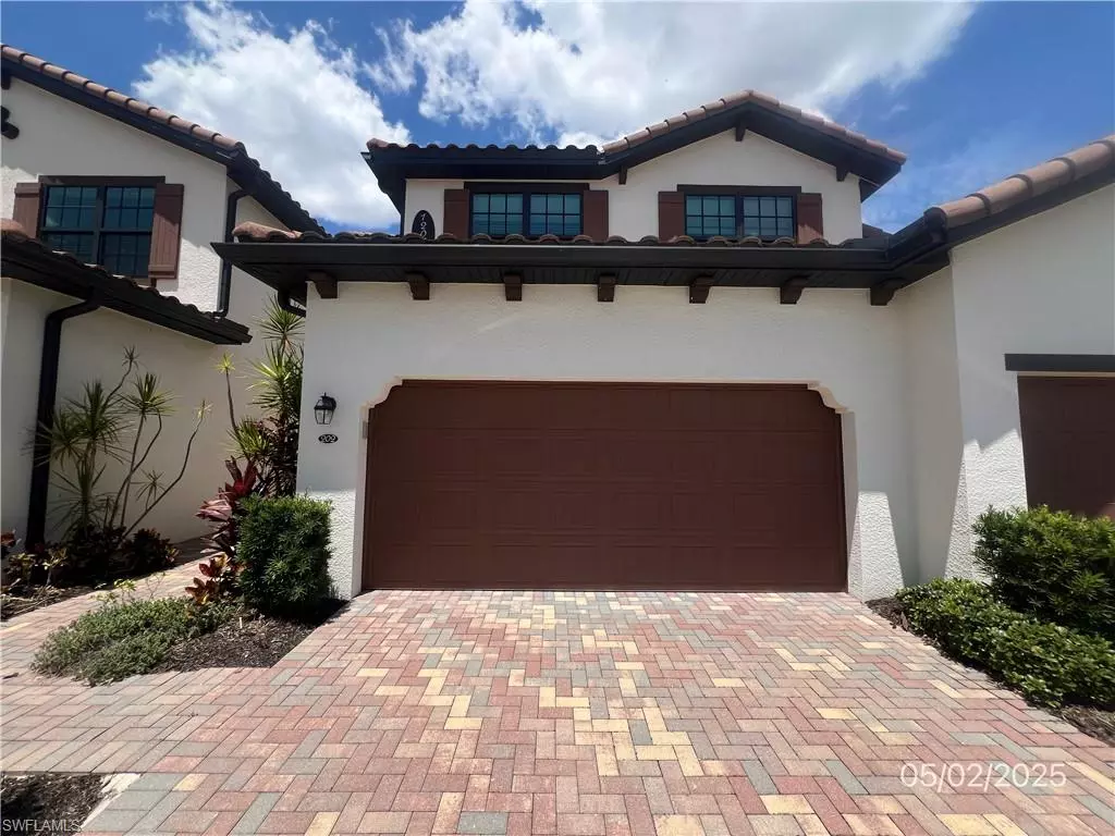 Fort Myers, FL 33913,12048 Hawthorn Lake DR #202